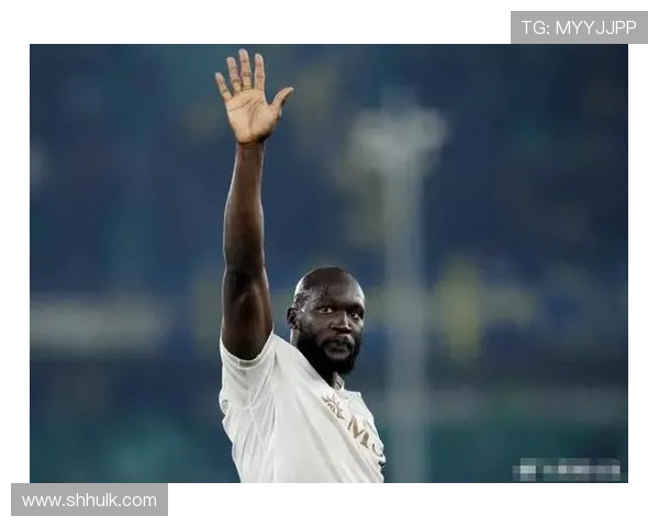 那不勒斯决定赛季弃用卢卡库 夏天计划出售 那不勒斯决定赛季弃用卢卡库 夏天计划出售